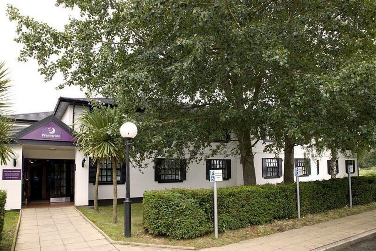 Premier Inn Cobham Cobham  Exterior photo